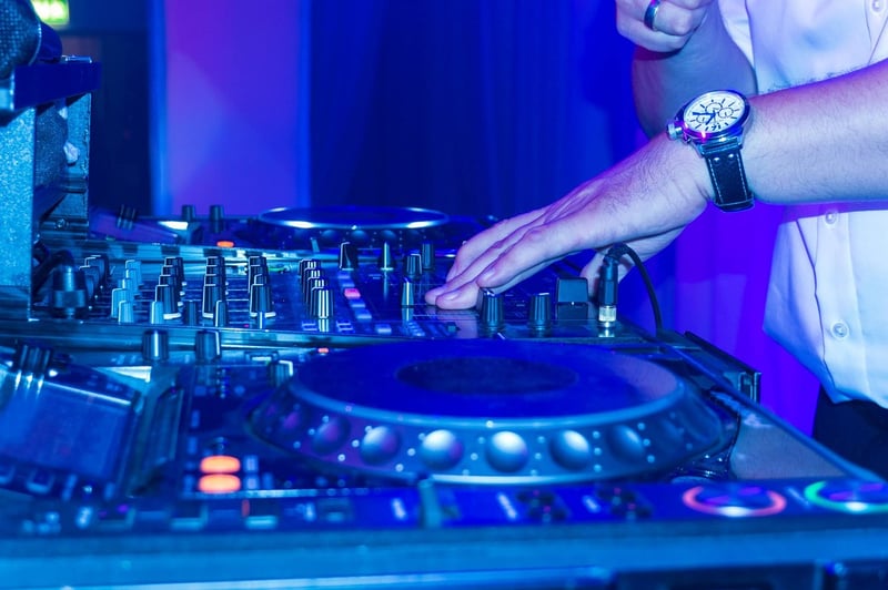 Hip Hop DJ